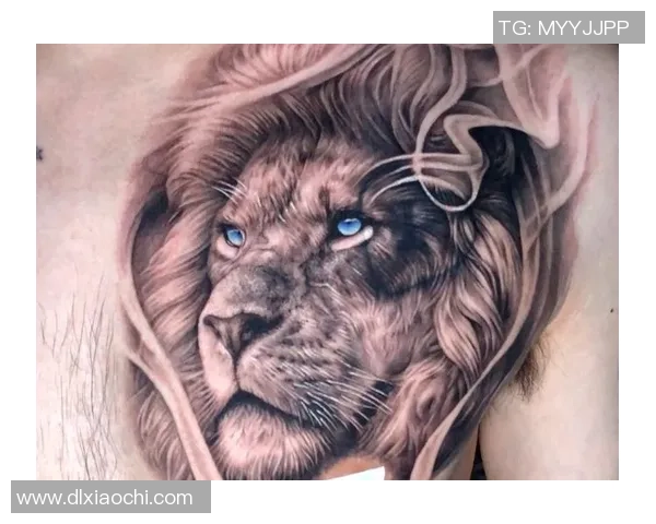 足球明星背部狮子纹身揭示力量与勇气的象征意义